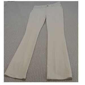 FRAME Full Length Bootcut Jeans in Winter Cream Size 25 NWOT